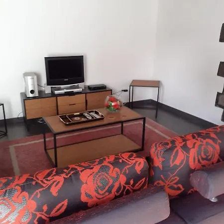 Basaltic House Holiday home Algarvia
